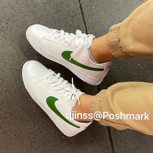 Nike Shoes - 💚🤍Nike Blazer Low GS Forest Green💚🤍